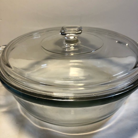 Vintage Anchor Ovenware 2 qt Covered Casserole Baking Bowl Clear Large with Lid - Picture 2 of 12